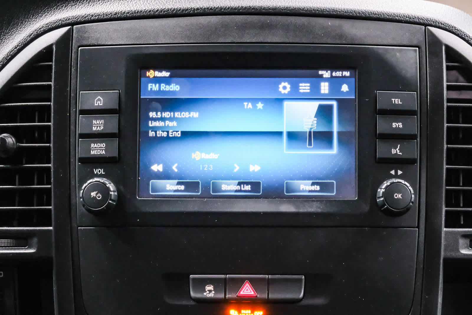 Used 2022 Mercedes-Benz Metris image 17