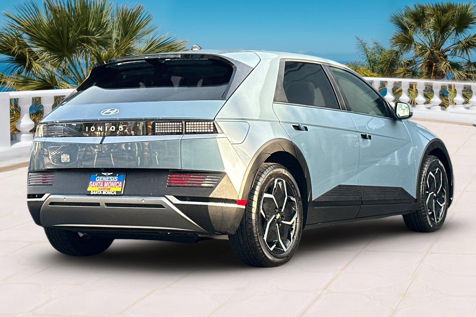 Used 2024 Hyundai Ioniq 5 SE image 4