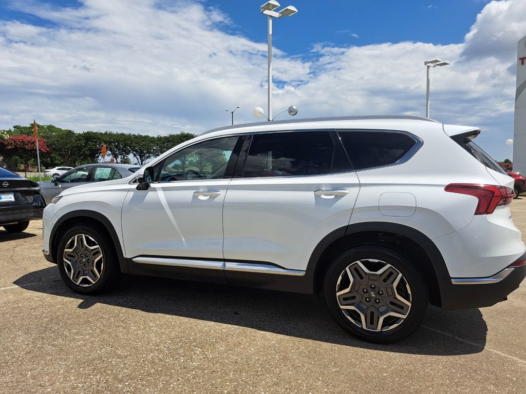 Used 2022 Hyundai Santa Fe Limited FWD image 6