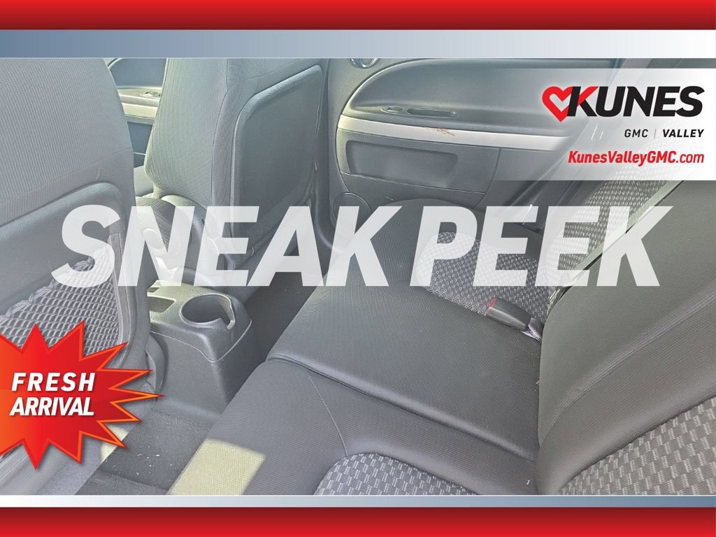 Used 2009 Chevrolet HHR LT FWD image 8