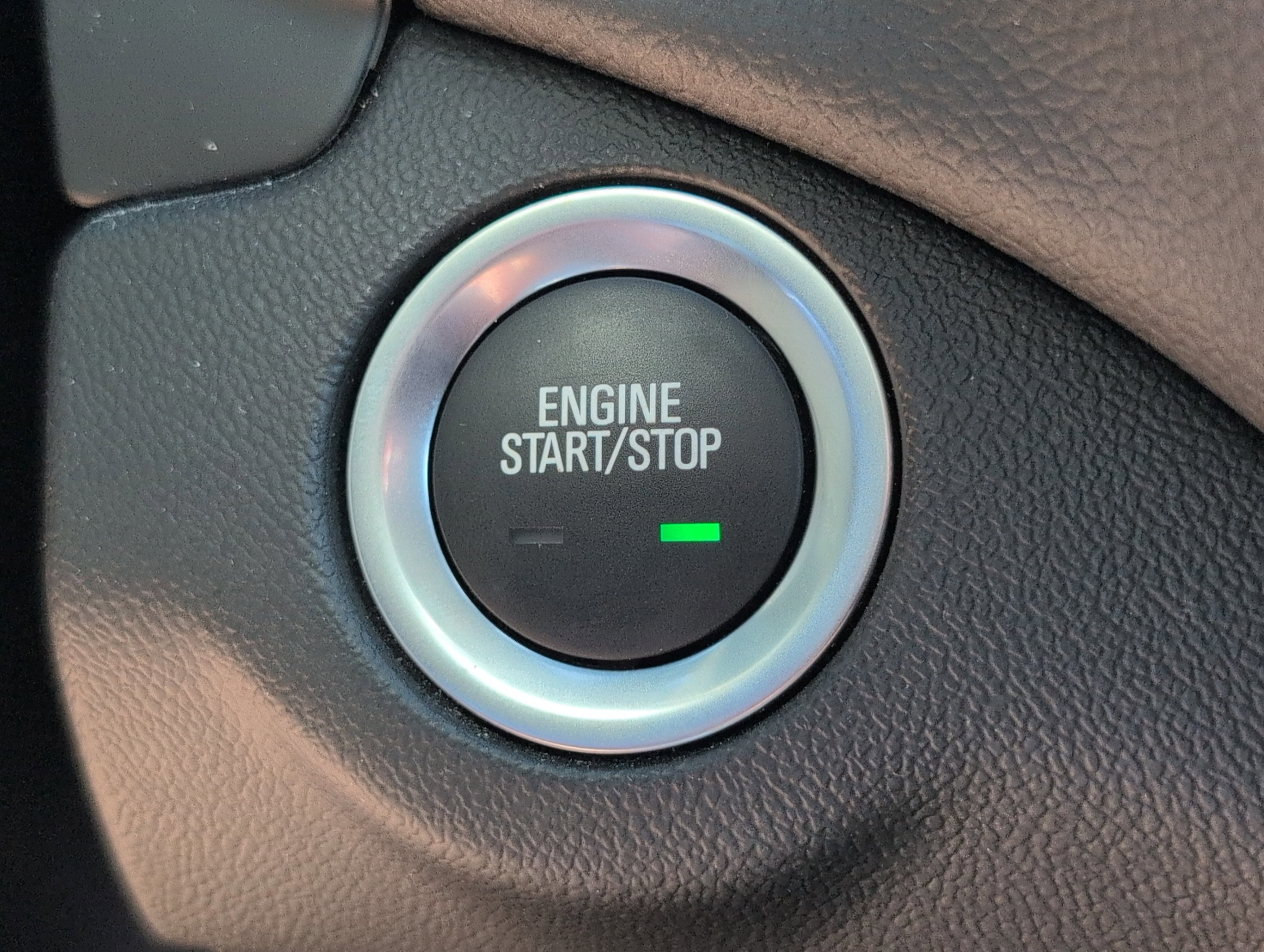 Certified 2024 Chevrolet Equinox LT w/ LPO, Floor Liner Package FWD image 22