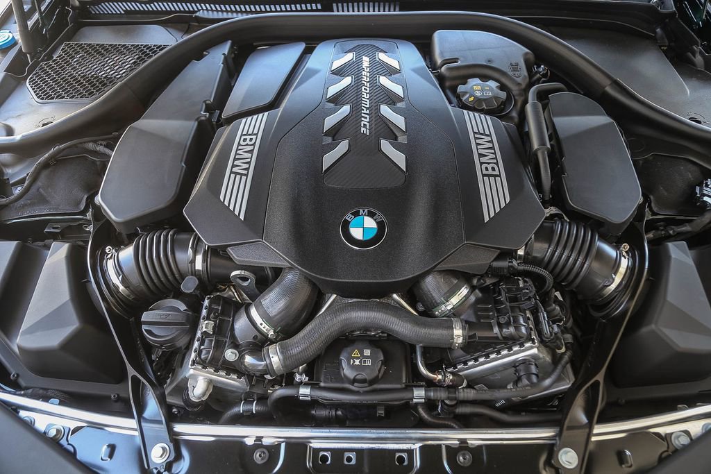 New 2026 BMW M850i xDrive AWD/4WD image 27