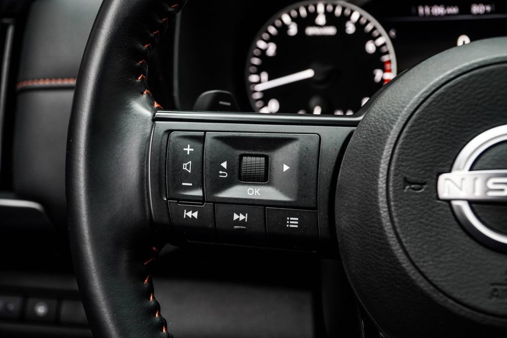Used 2024 Nissan Pathfinder Rock Creek AWD/4WD image 32