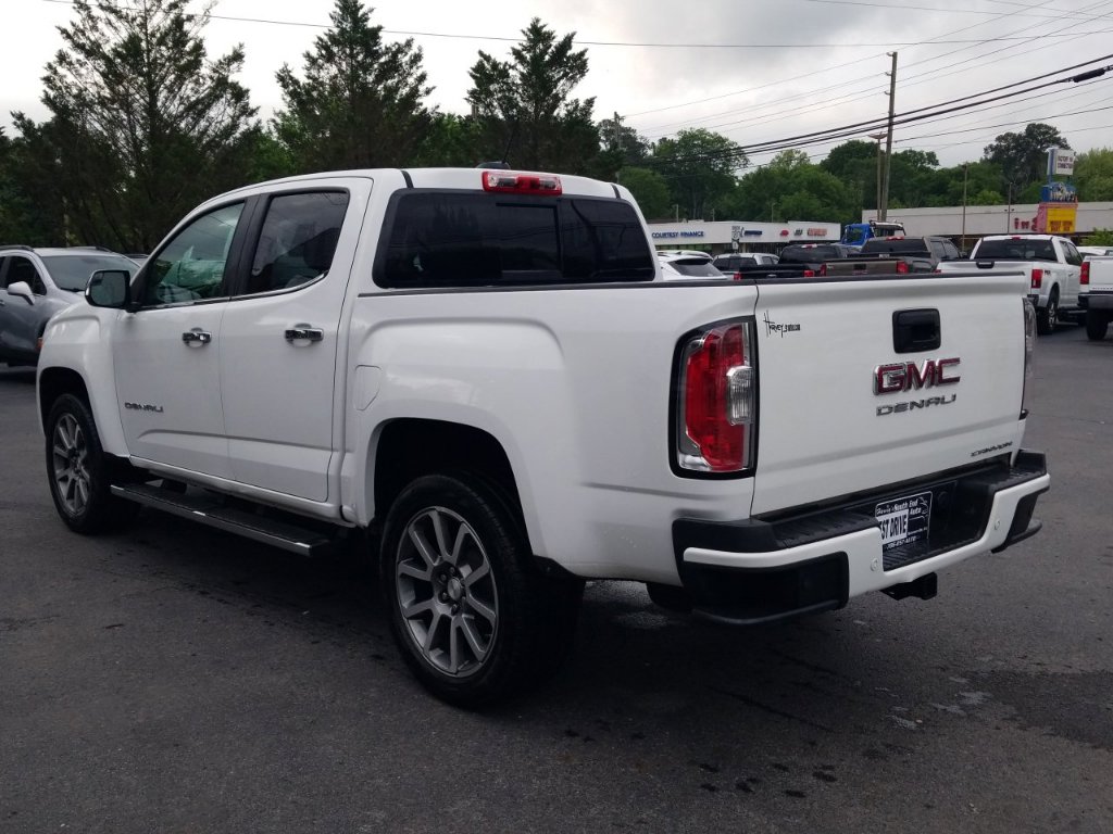 Used 2021 GMC Canyon Denali image 3