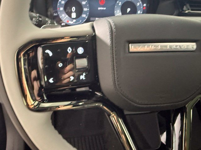 Certified 2026 Land Rover Range Rover Velar Dynamic SE AWD/4WD image 19