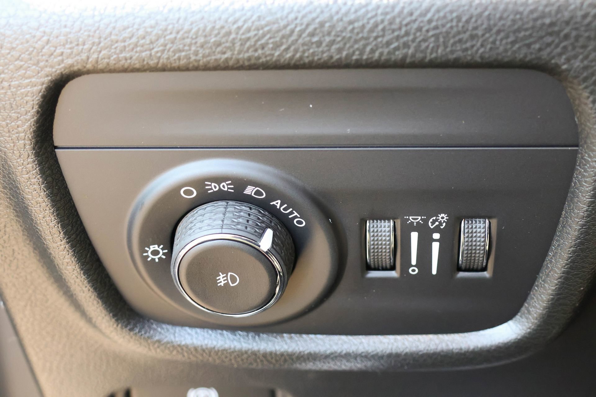 New 2026 Jeep Grand Cherokee Limited image 31