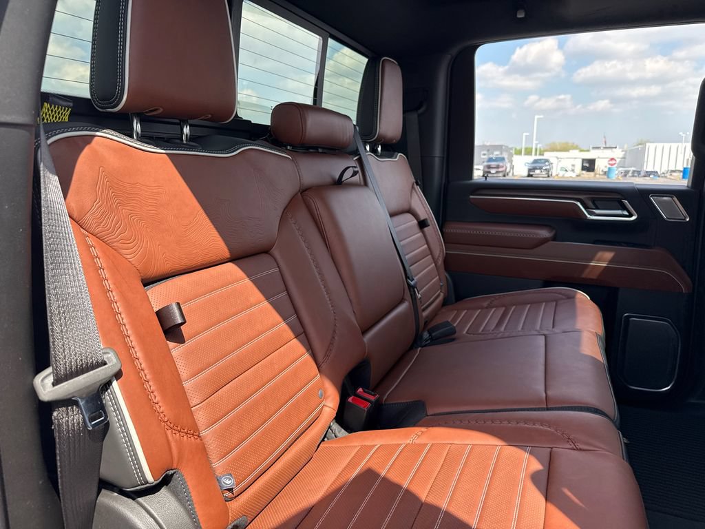 New 2026 GMC Sierra 2500 Denali Ultimate w/ Snow Plow Prep/Camper Package AWD/4WD image 38