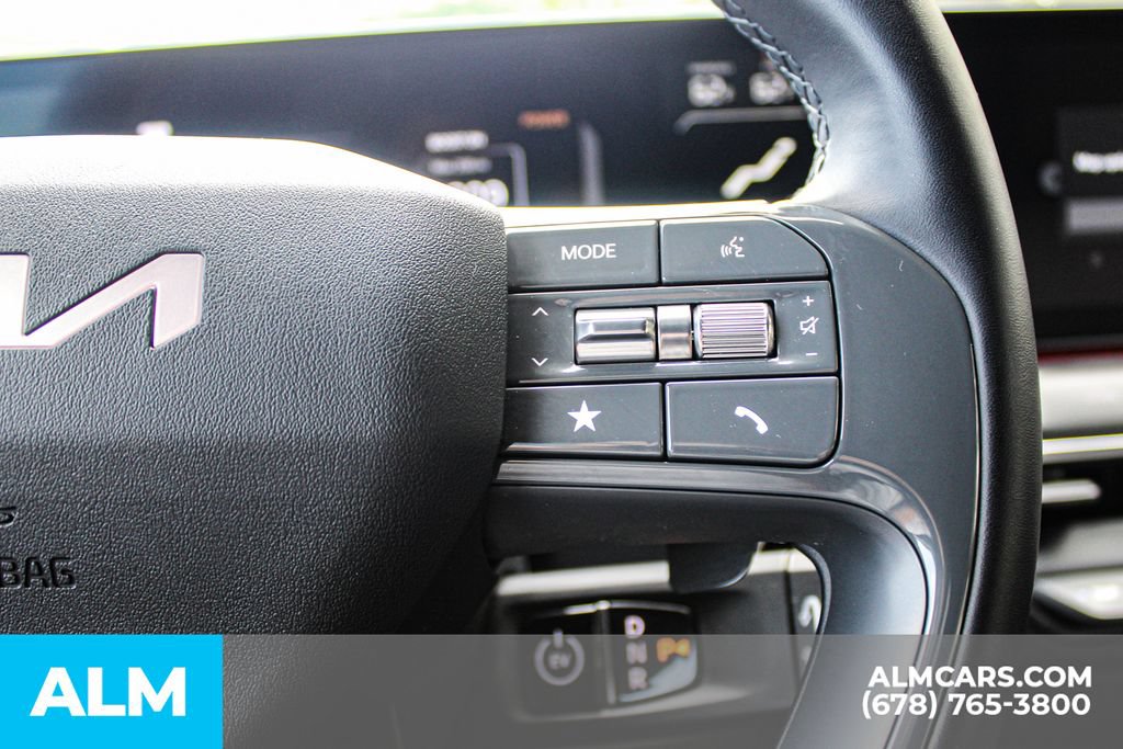 Used 2024 Kia EV9 GT-Line AWD/4WD image 30