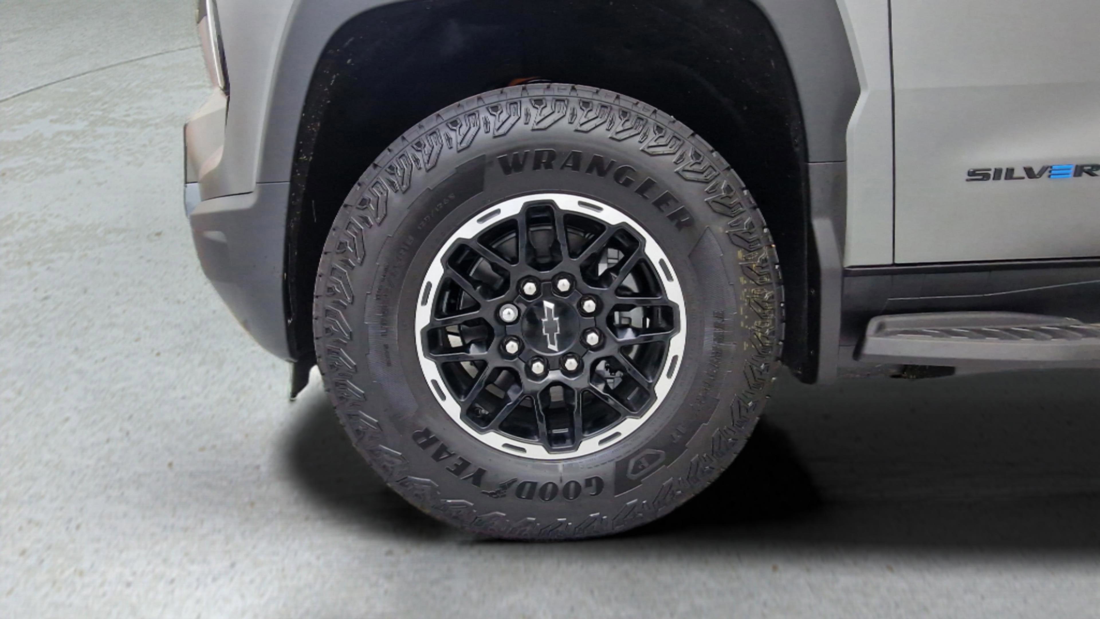 New 2026 Chevrolet Silverado EV Trail Boss w/ Plus Package image 10