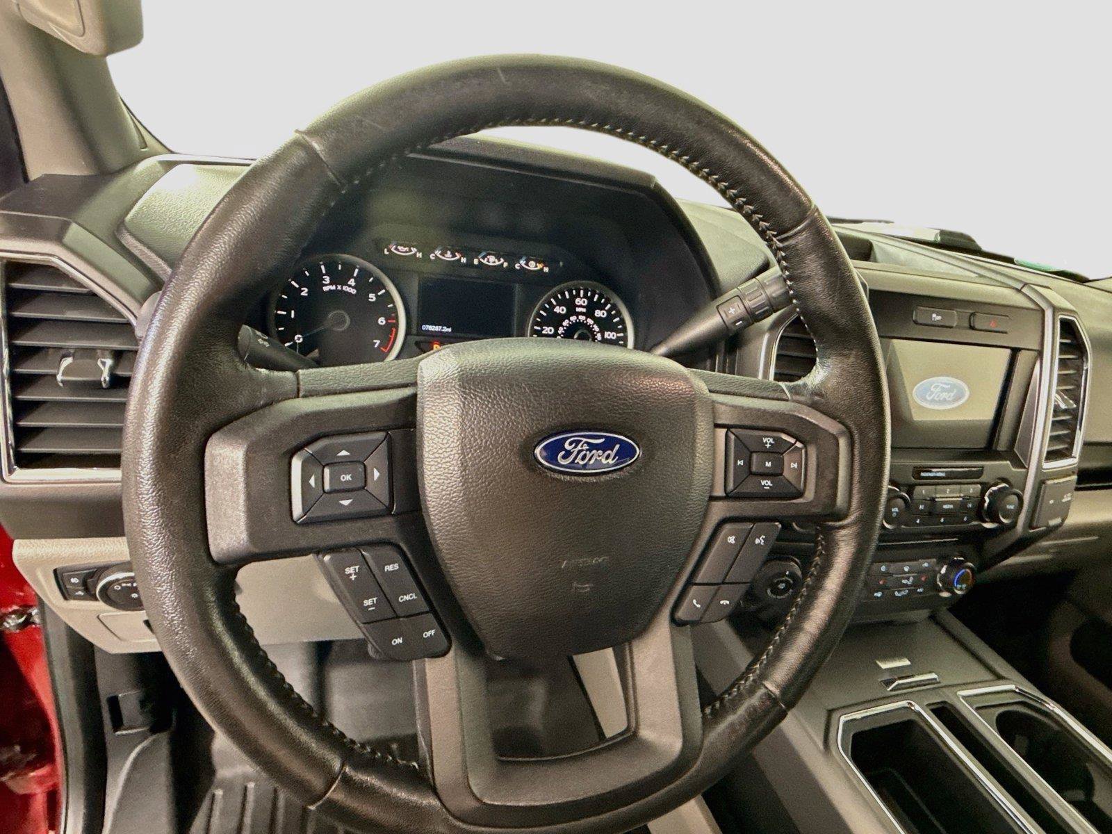 Used 2017 Ford F150 XLT w/ Equipment Group 302A Luxury AWD/4WD image 5