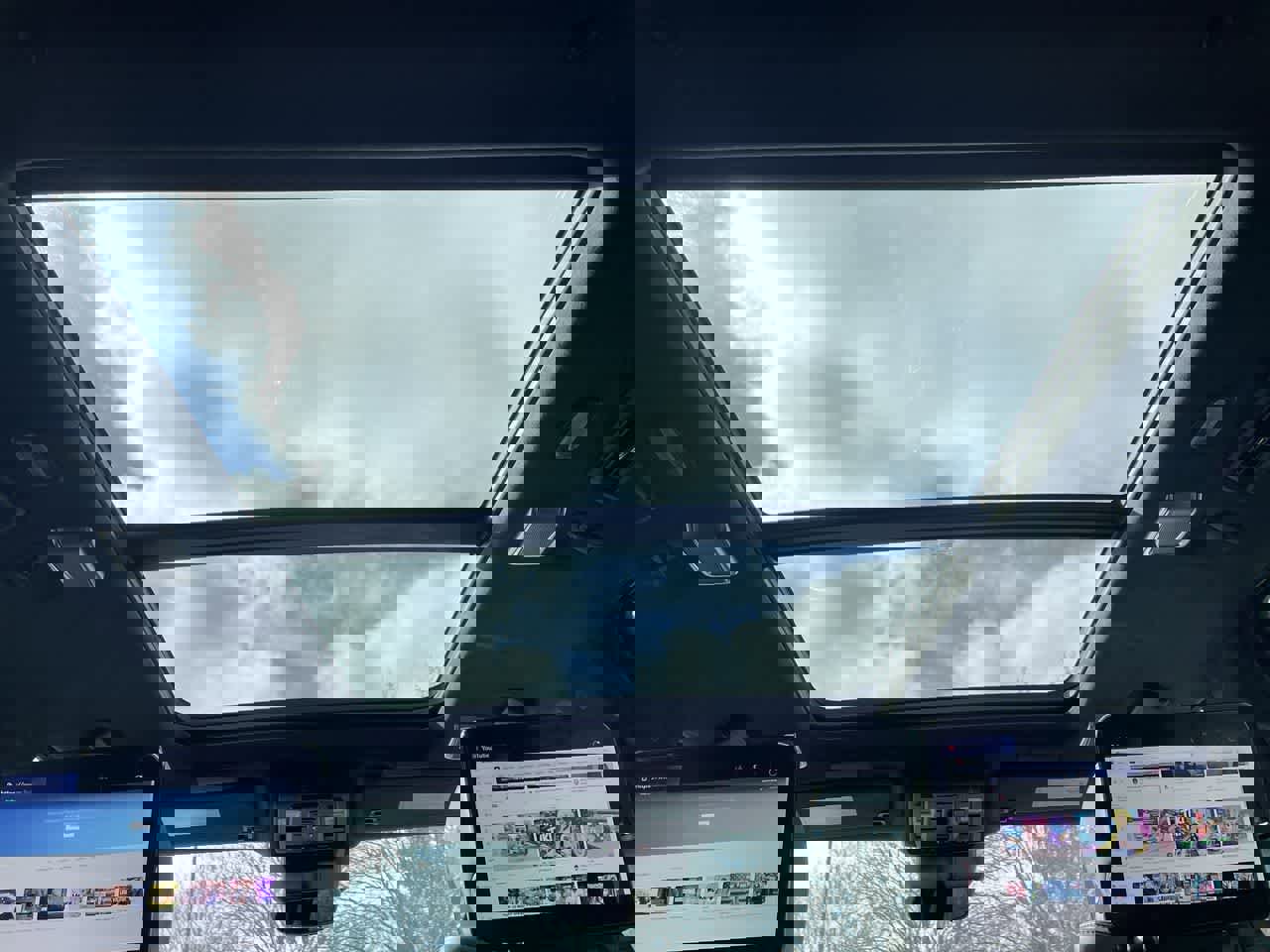 Used 2024 Cadillac Escalade V w/ Heavy-Duty Trailer Package image 22