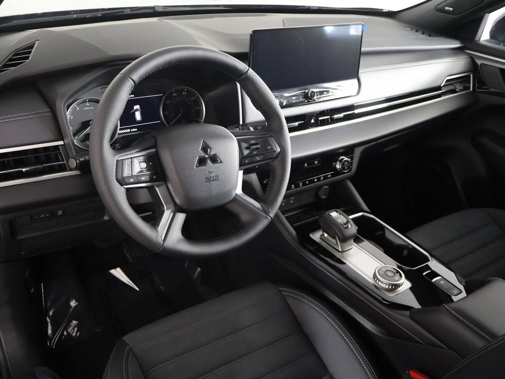 New 2026 Mitsubishi Outlander LE AWD/4WD image 26