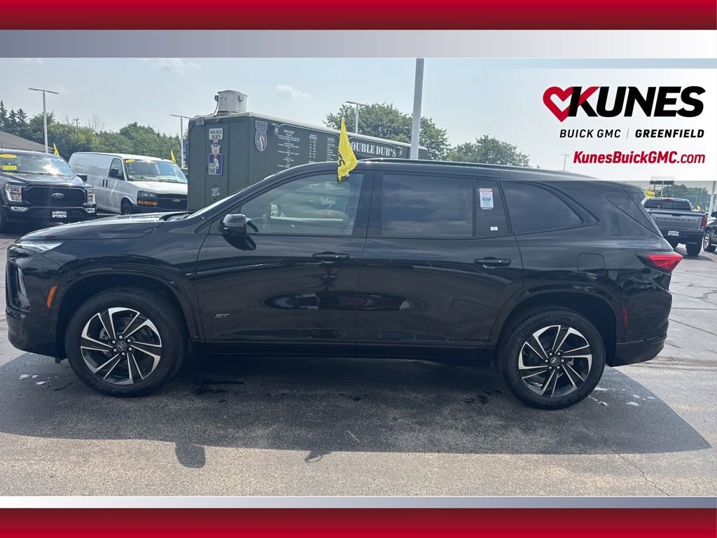 New 2026 Buick Enclave Sport Touring w/ Power Package image 8