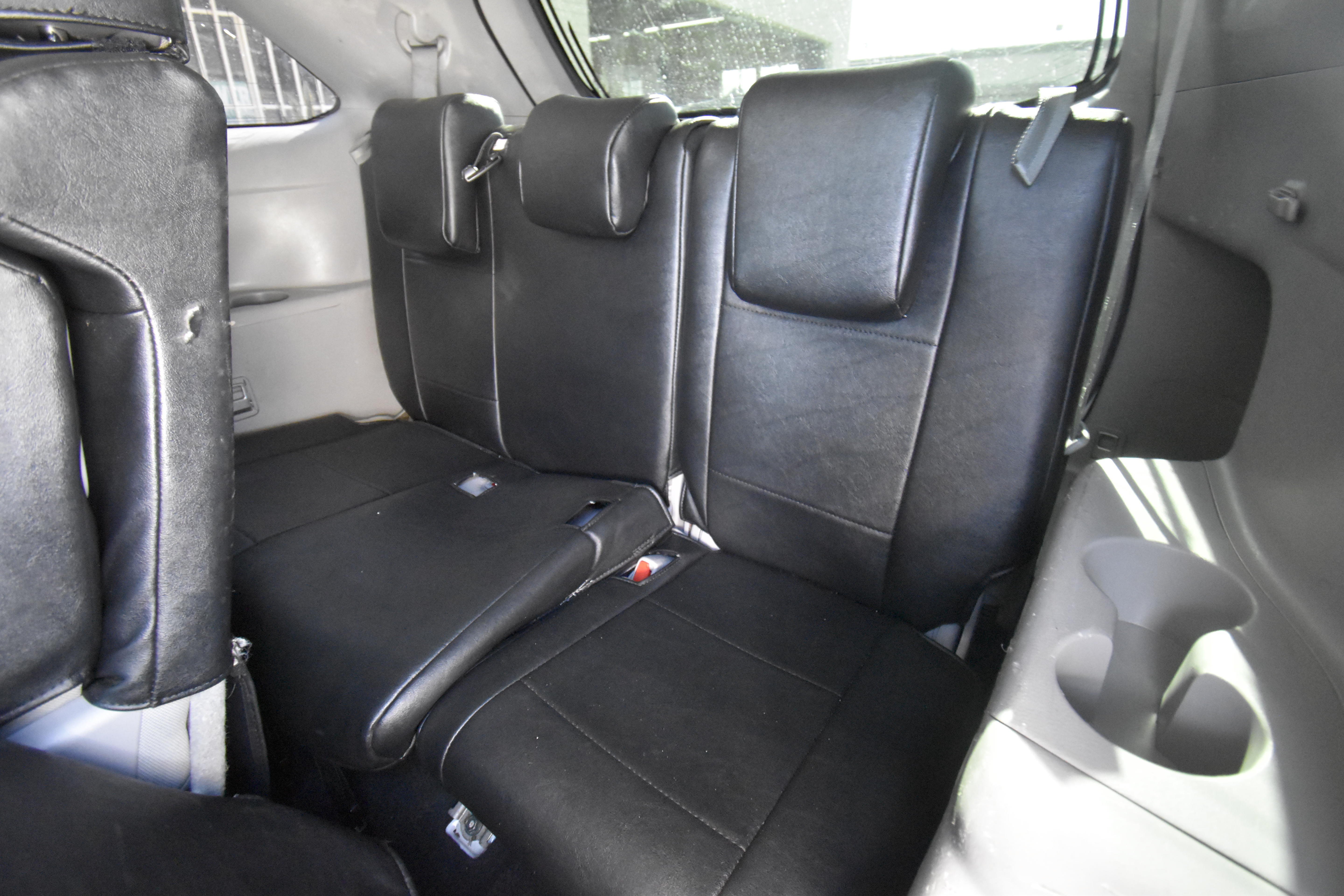 Used 2019 Toyota Highlander LE FWD image 10