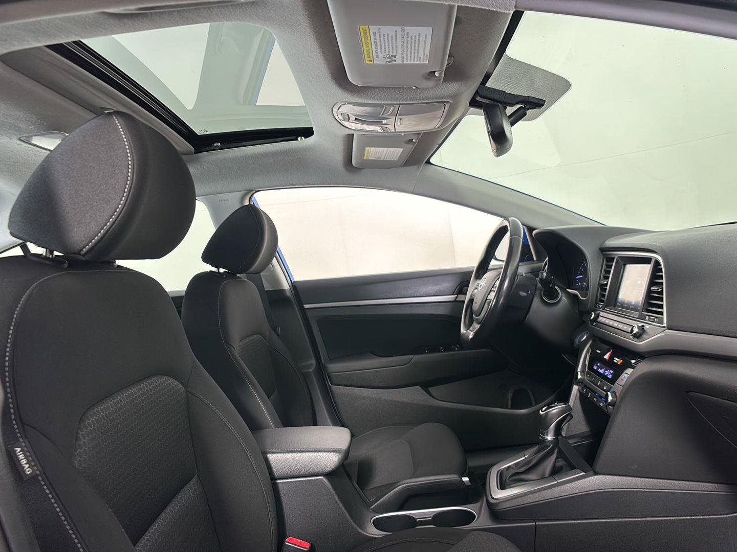 Used 2017 Hyundai Elantra Value Edition FWD image 16