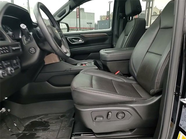 Used 2024 Chevrolet Tahoe High Country image 12