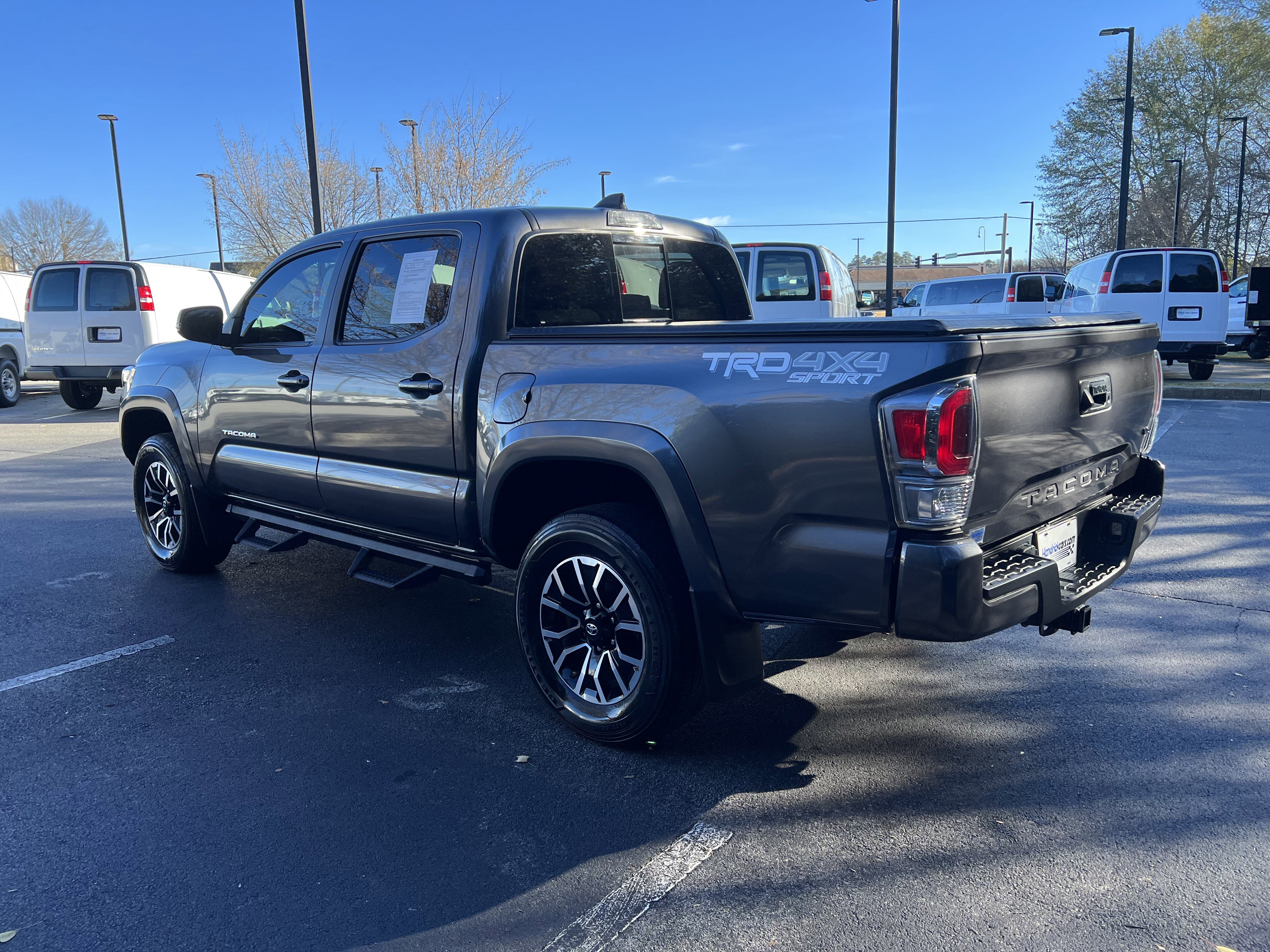 Used 2021 Toyota Tacoma TRD Sport image 8