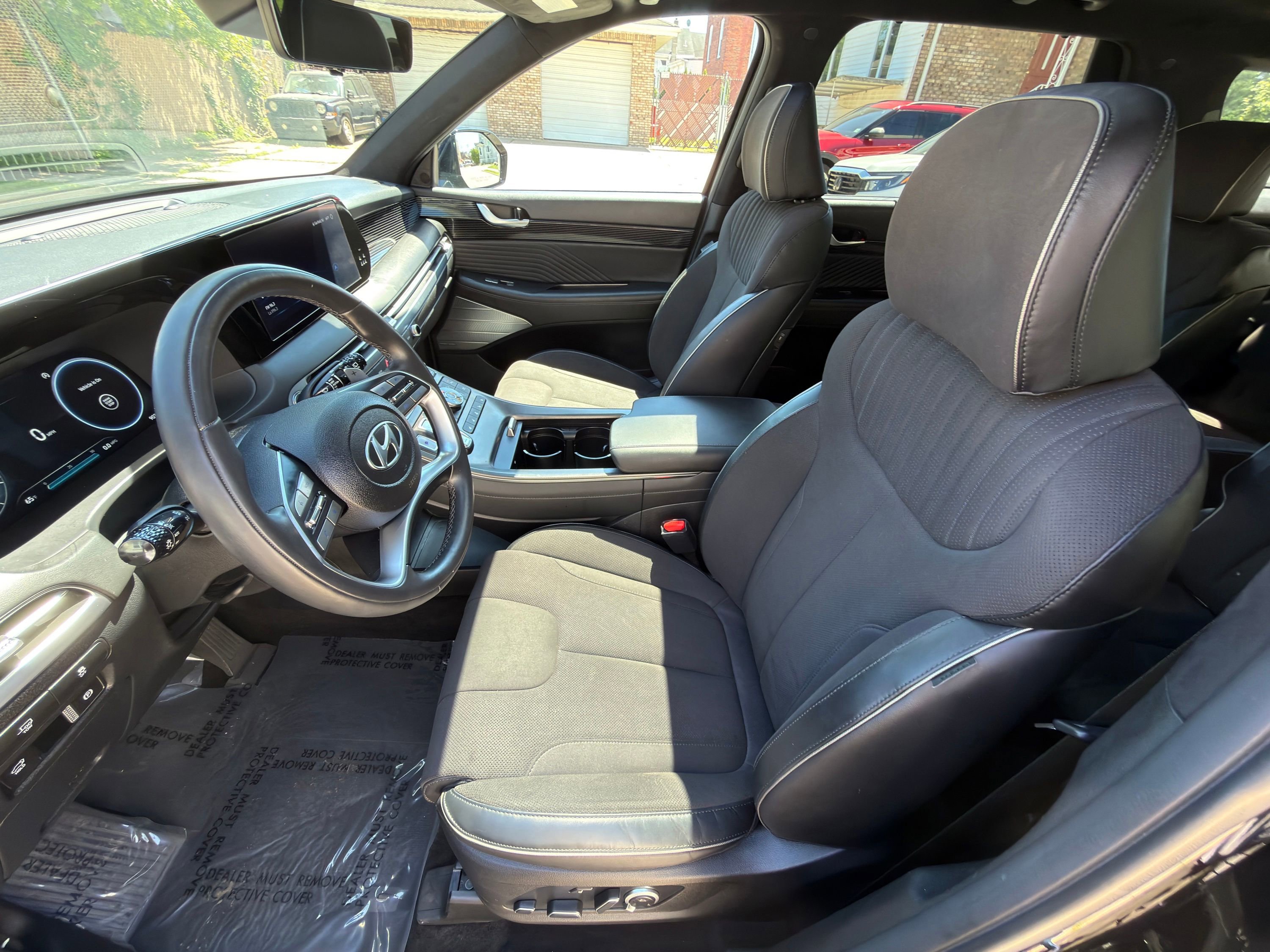 Used 2025 Hyundai Palisade Calligraphy AWD/4WD image 18