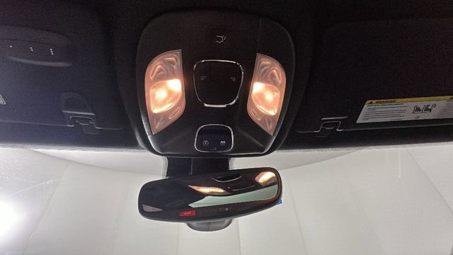 Used 2024 Jeep Compass Latitude w/ Sun and Sound Group AWD/4WD image 26