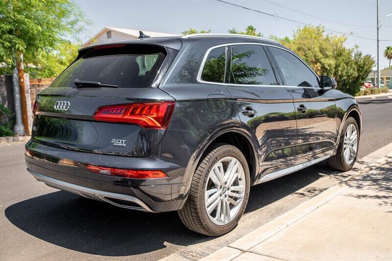 Used 2018 Audi Q5 2.0T Premium Plus w/ Premium Plus Package AWD/4WD image 5