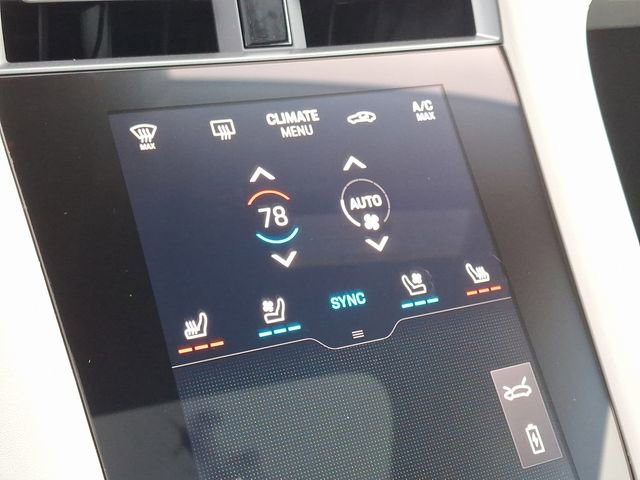 New 2025 Porsche Taycan 4S image 17