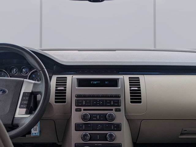 Used 2010 Ford Flex SE FWD image 18