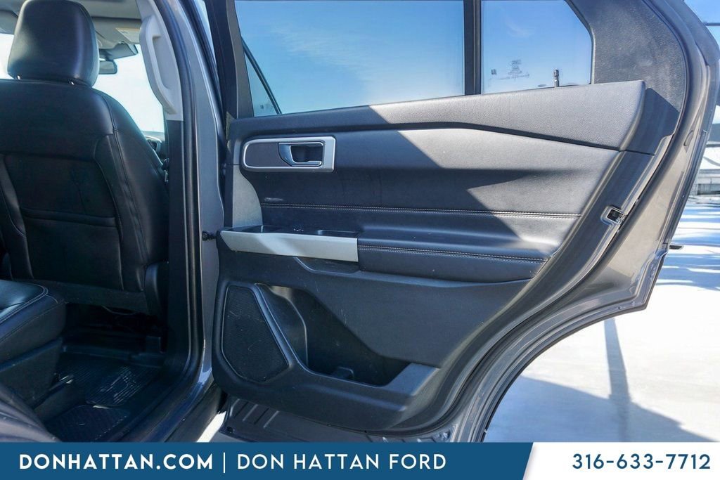 Used 2022 Ford Explorer XLT w/ Equipment Group 202A image 27