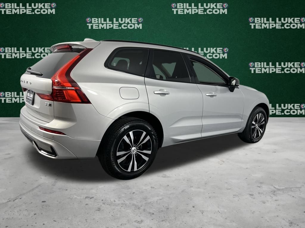 Used 2024 Volvo XC60 B5 Core image 6