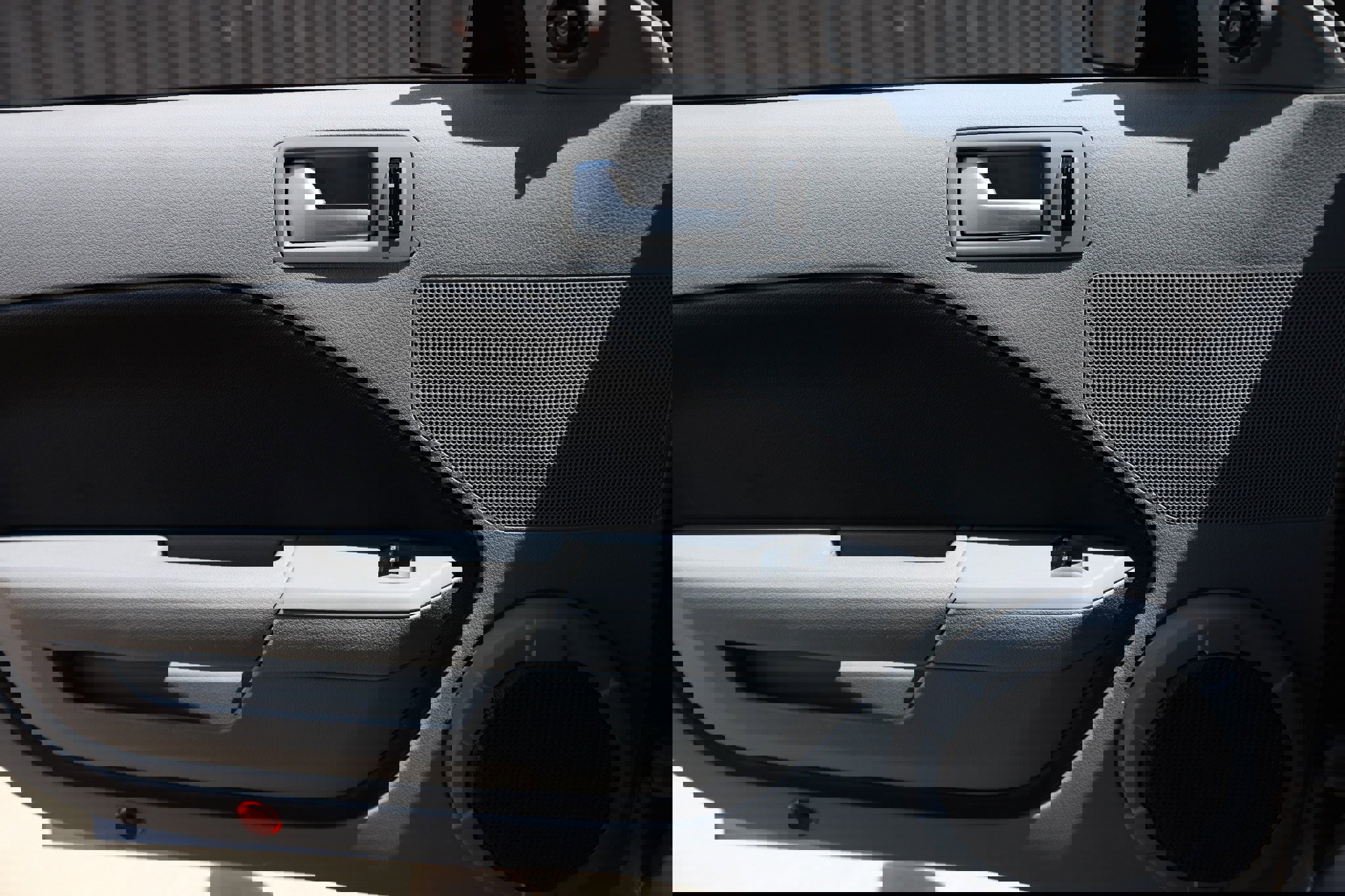 Used 2006 Ford Mustang GT Premium RWD image 45