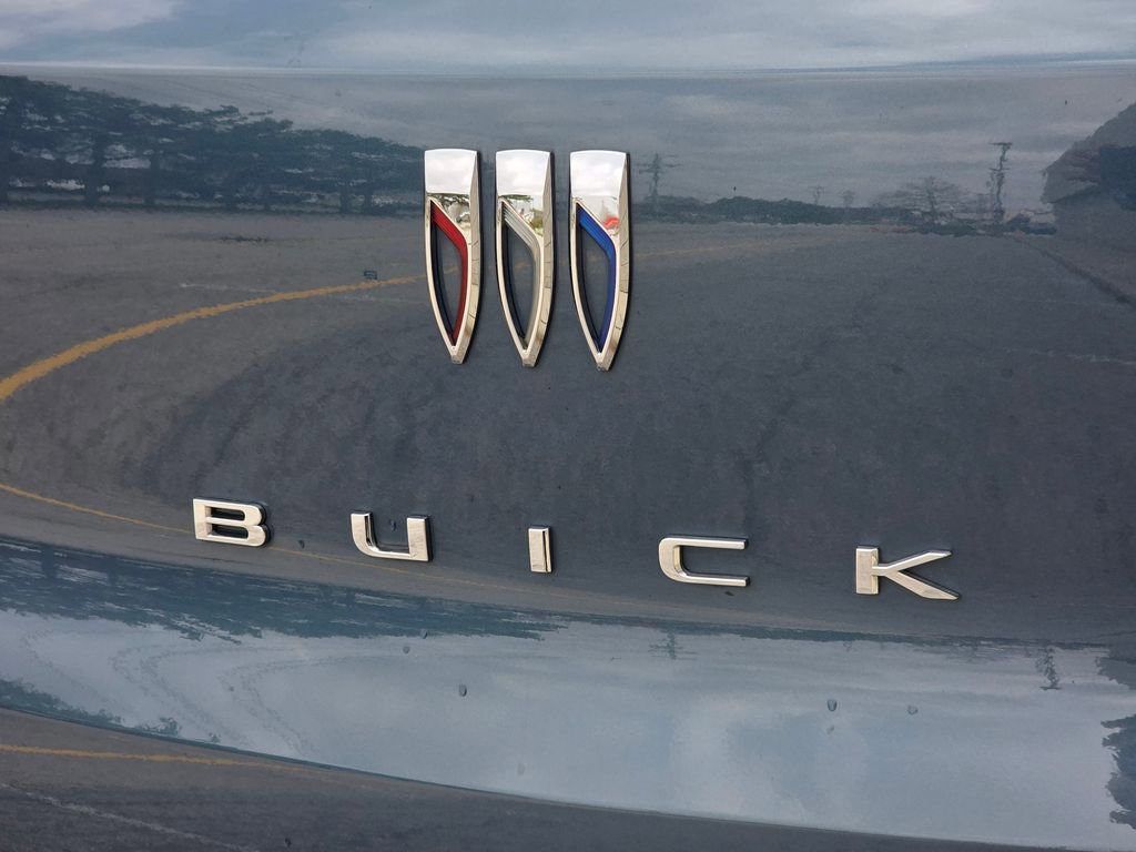 Used 2025 Buick Encore GX Preferred w/ Advanced Technology Package image 13