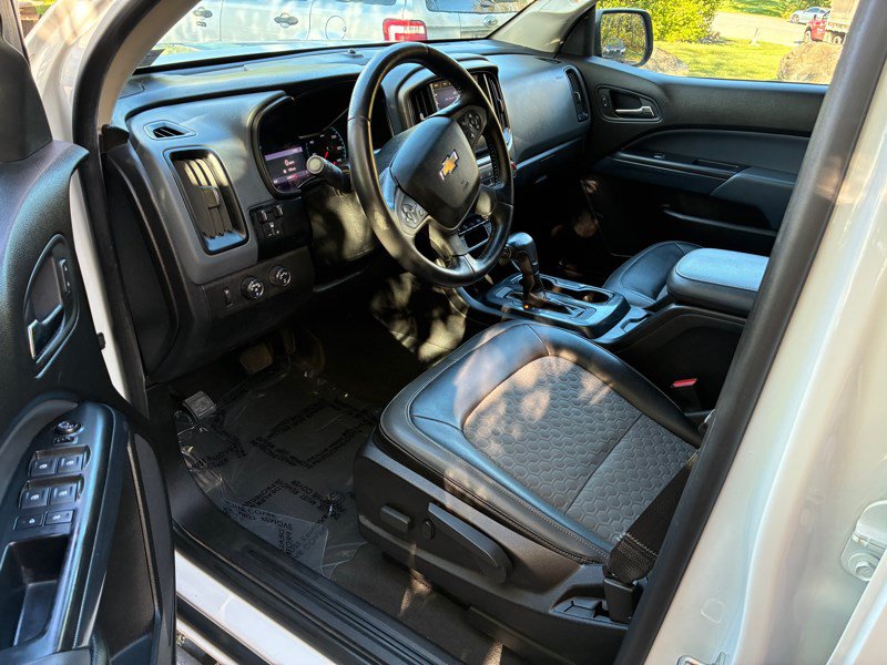 Used 2019 Chevrolet Colorado Z71 AWD/4WD image 8