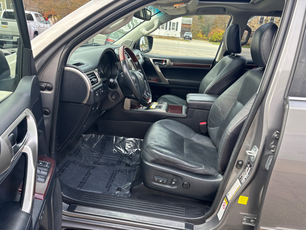 Used 2014 Lexus GX 460 image 10