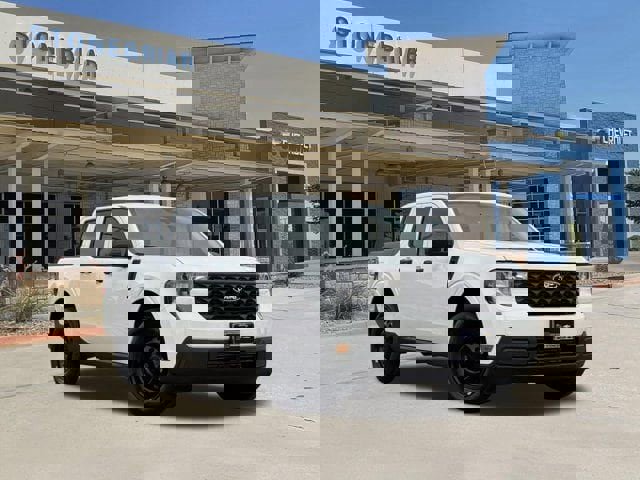 Used 2025 Ford Maverick XL w/ Equipment Group 102A AWD/4WD image 2