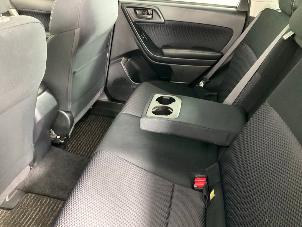 Used 2018 Subaru Forester 2.5i Premium w/ All-Weather Package image 11