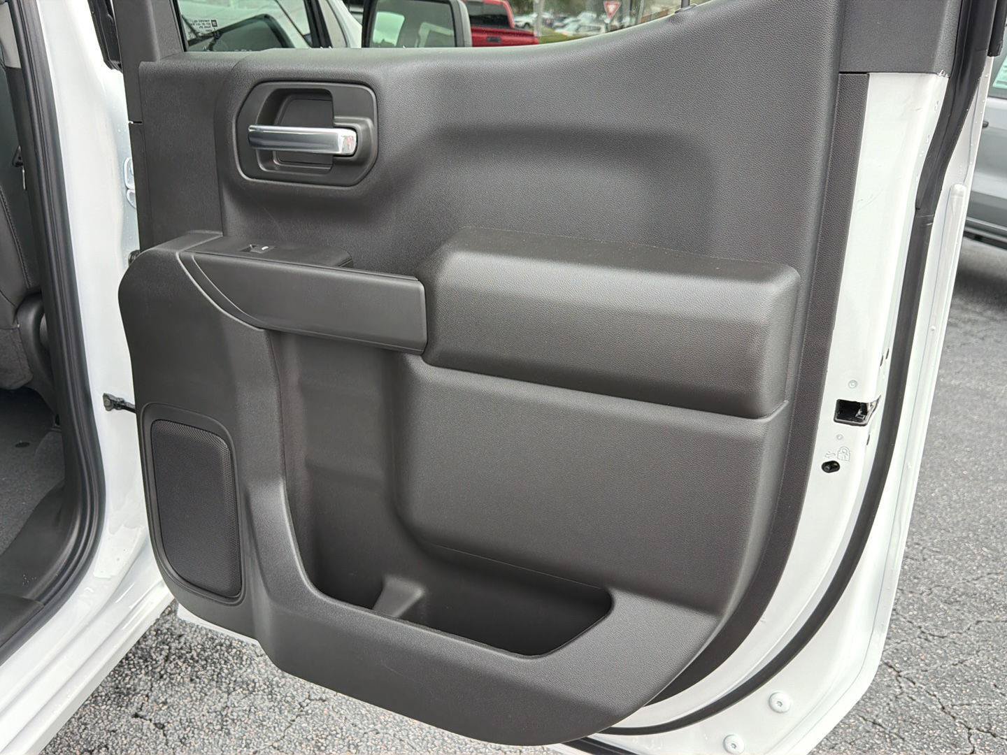 New 2026 Chevrolet Silverado 1500 Custom AWD/4WD image 15