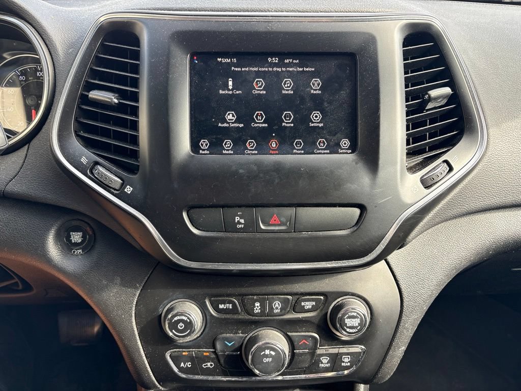 Used 2020 Jeep Cherokee Latitude Plus AWD/4WD image 11