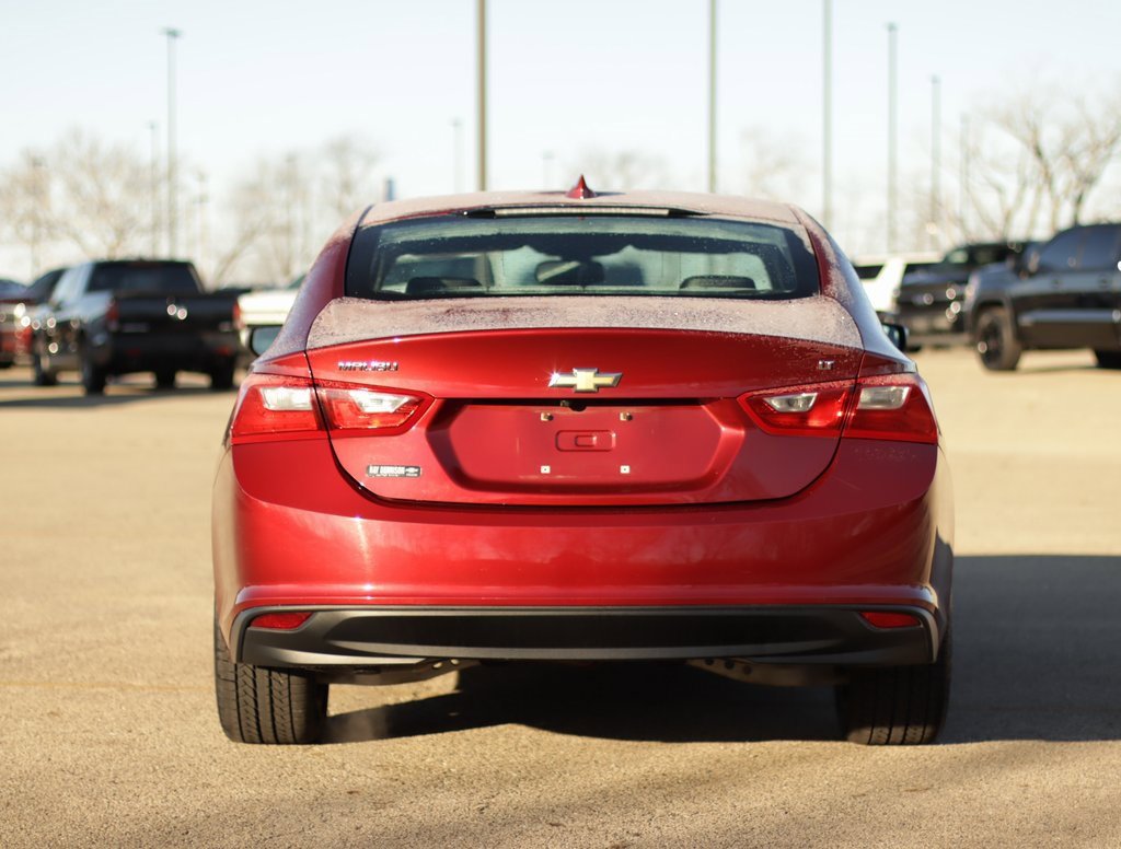 Used 2017 Chevrolet Malibu LT w/ Leather Package image 6