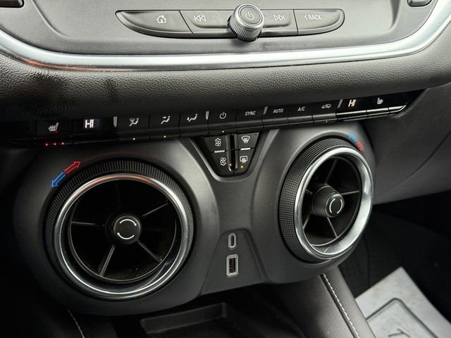 Certified 2024 Chevrolet Blazer LT w/ Convenience Package image 18