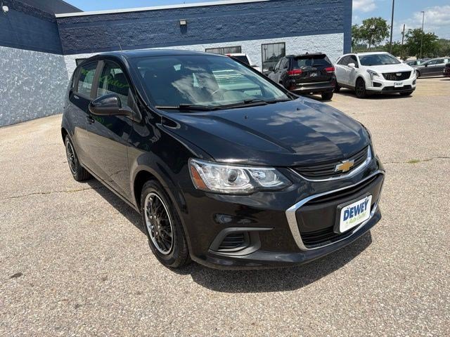 Used 2020 Chevrolet Sonic LT FWD image 7