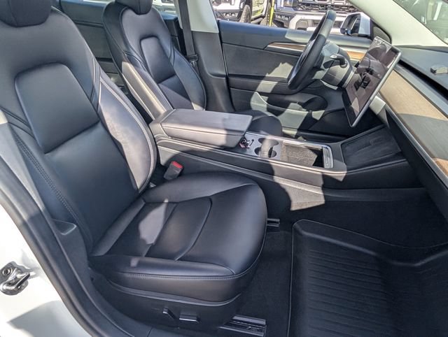 Used 2023 Tesla Model 3 Standard Range RWD image 15
