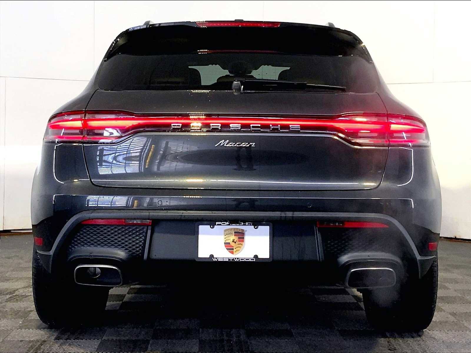 New 2026 Porsche Macan AWD/4WD image 6