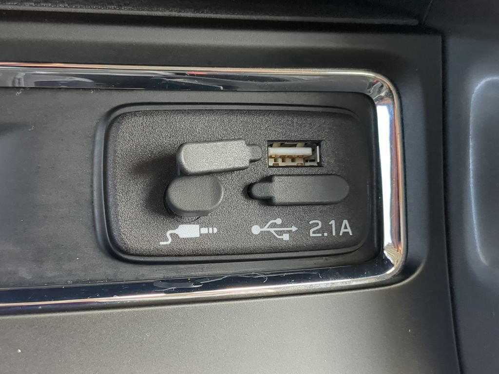 Used 2019 Subaru Ascent Premium AWD/4WD image 23
