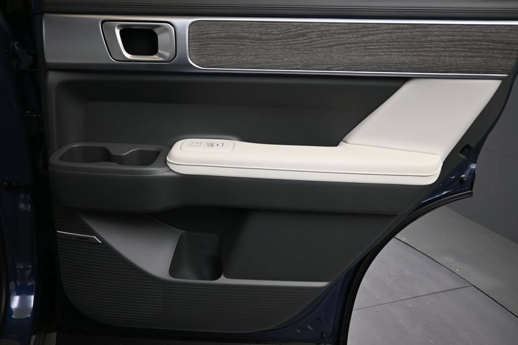 New 2026 Hyundai Santa Fe Limited AWD/4WD image 14