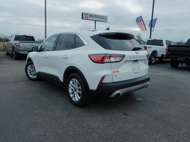 Used 2020 Ford Escape SE image 7