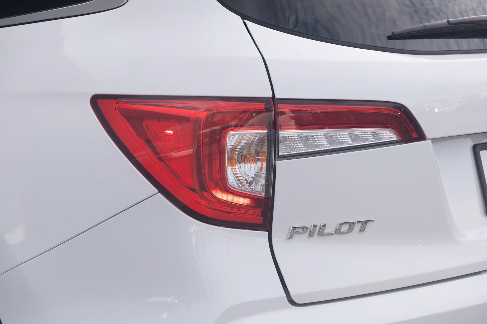 Used 2022 Honda Pilot Touring image 28
