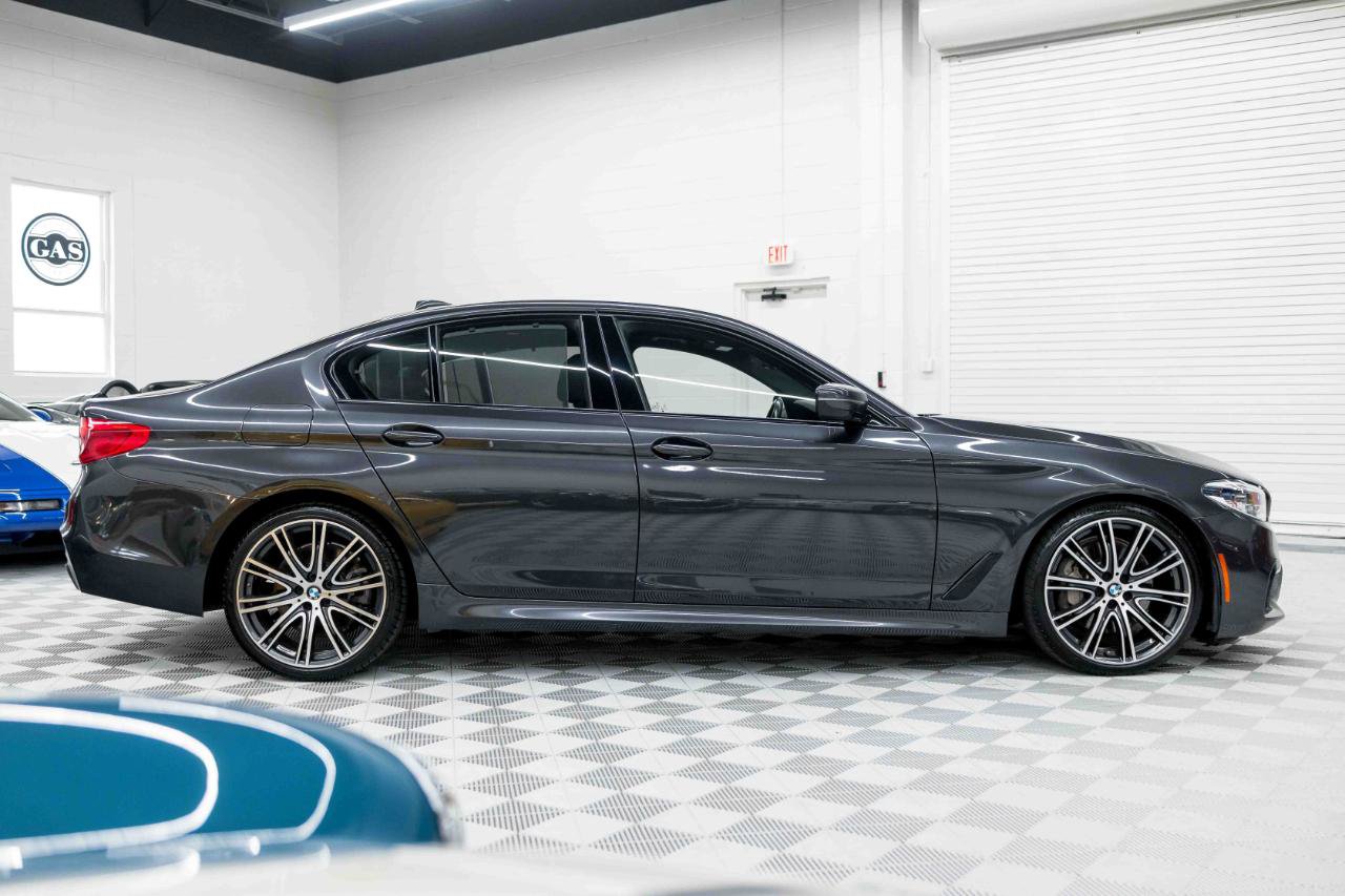 Used 2019 BMW 540i w/ M Sport Package RWD image 6
