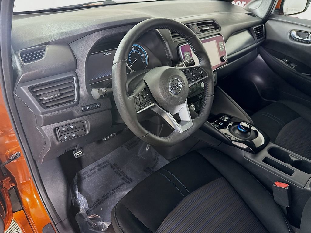 Used 2021 Nissan Leaf SV image 17