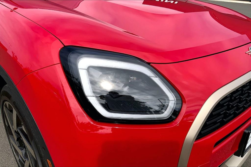 Certified 2025 MINI Cooper Countryman S w/ Comfort Package Max image 29