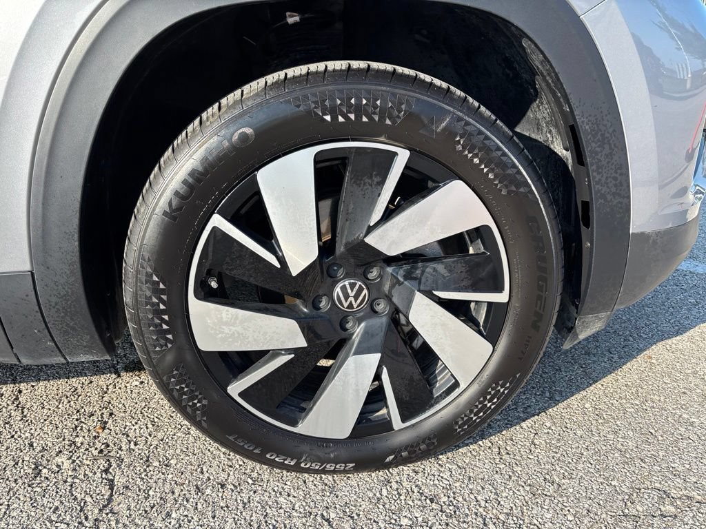 Used 2026 Volkswagen Atlas Cross Sport SE AWD/4WD image 38