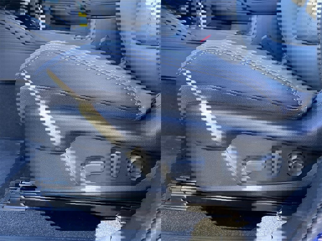 New 2026 Subaru Outback Limited XT image 9